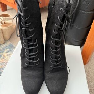 Steve Madden Black Lace-Up Women's Boots